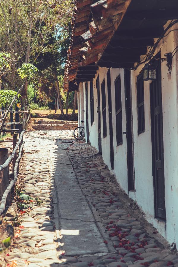 Hotel Hacienda Baza Tibana Luaran gambar