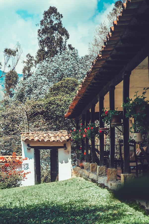 Hotel Hacienda Baza Tibana Luaran gambar